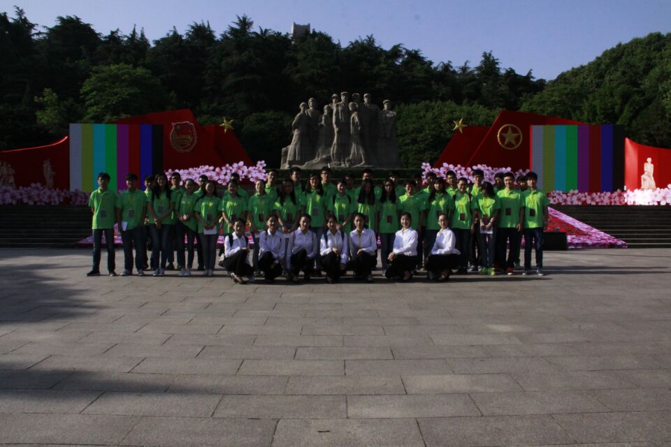 5BE7F2BE9C6EBA7B3EA0DBA8DAC01983